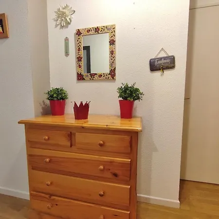 Au Doux Refuge, T2 Bis, Parking Gratuit, Proche Thermes, 6 Personnes Apartment