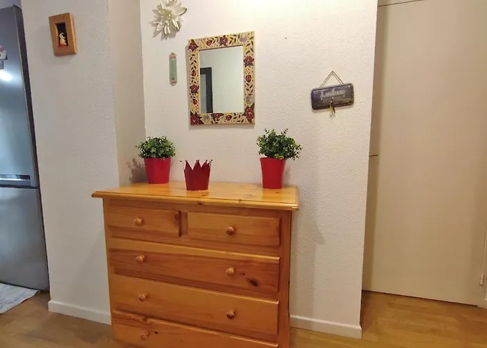 Au Doux Refuge, T2 Bis, Parking Gratuit, Proche Thermes, 6 Personnes Apartamento